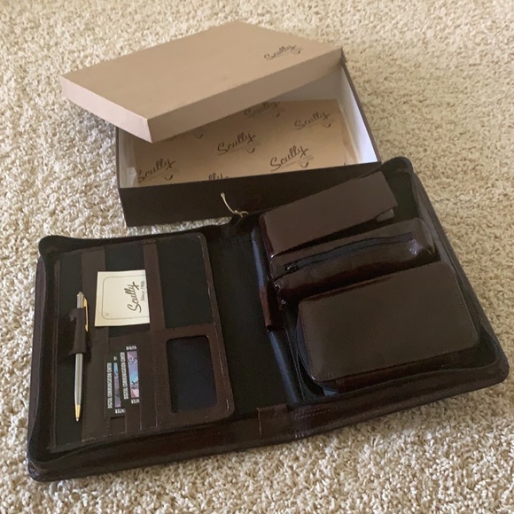 NWOT Scully Western Organizer Tri Fold Zip - Picture 6 of 7